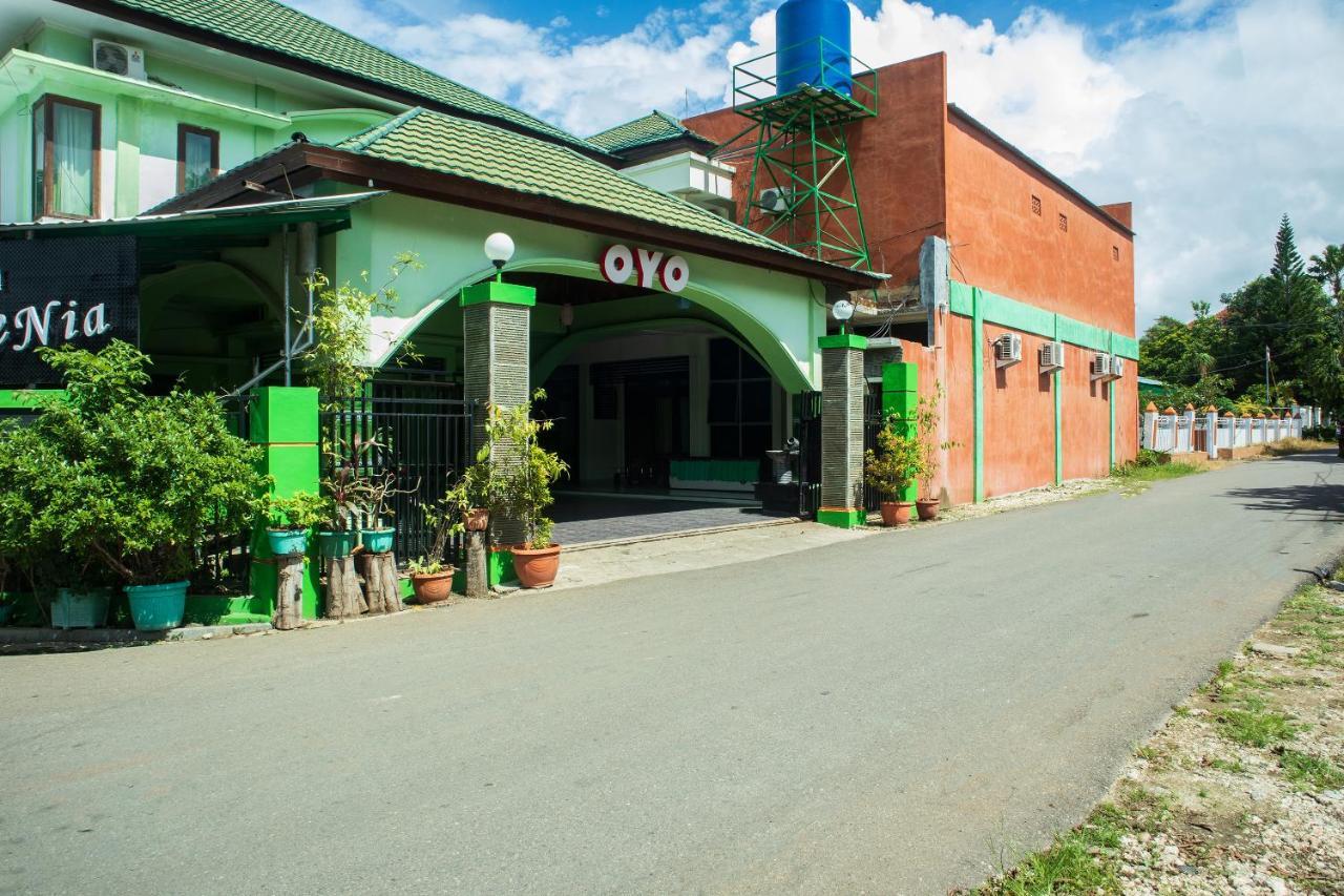 Super Oyo 1682 Greenia Hotel Kupang  Kültér fotó