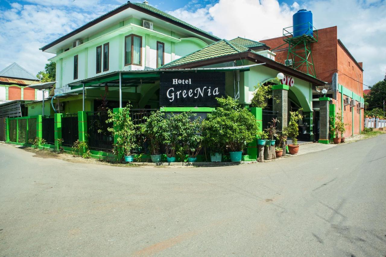 Super Oyo 1682 Greenia Hotel Kupang  Kültér fotó