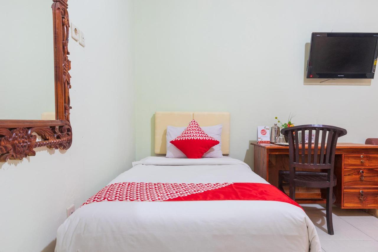 Super Oyo 1682 Greenia Hotel Kupang  Kültér fotó